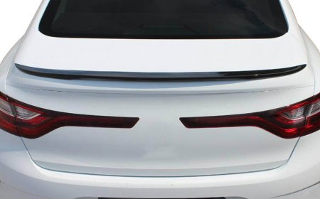 Renault Megane 4 Touch Plus Paketin Tüm Özellikleri! Diğer Paketlerden Farkı ne?
