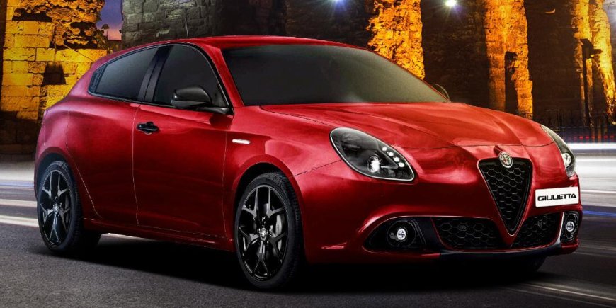 Alfa Romeo Giulietta MultiAir Distinctive Paketinin Tüm Özellikleri! Diğer Paketlerden Farkı ne?