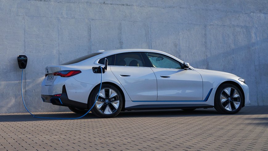 BMW i4 Kullanıcı Yorumları ? BMW i4 Alınır mı ?